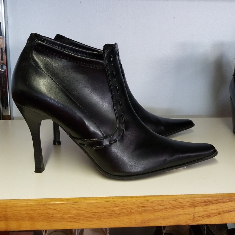 Used Rampage Boots - Picture 2 of 5